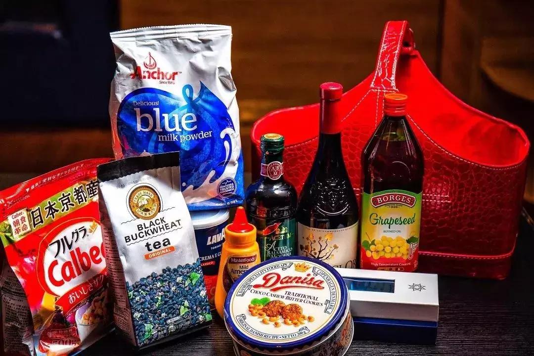 1688元月饼价格表,中秋礼盒月饼2398元