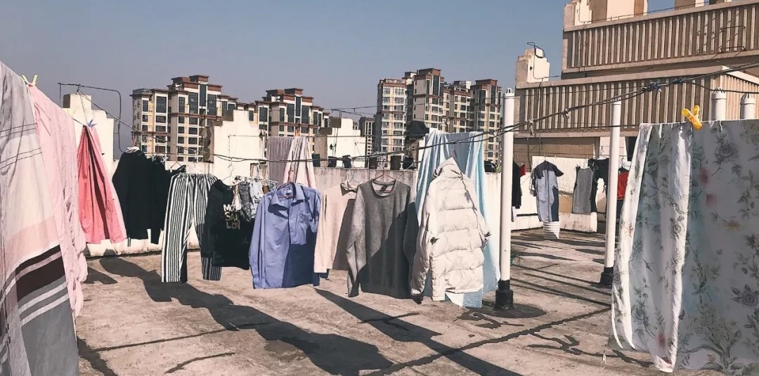 冷凝式烘干机比热泵烘干便宜吗,冷凝和热泵烘干机哪个不损衣服