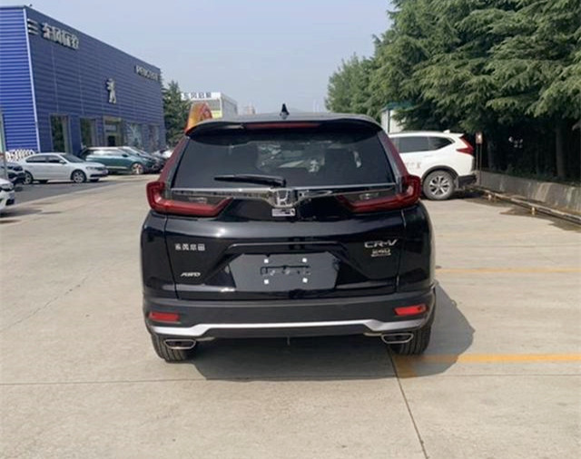 老本田cr-v外观,加长版本田crv