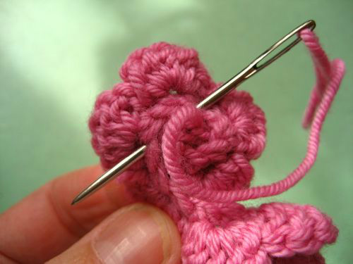 钩针玫瑰花叶子花样图解,一体钩玫瑰花的图解教程大全