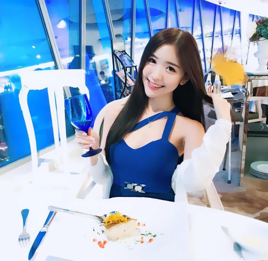 马来西亚女神穿衣搭配,马来西亚女神穿搭