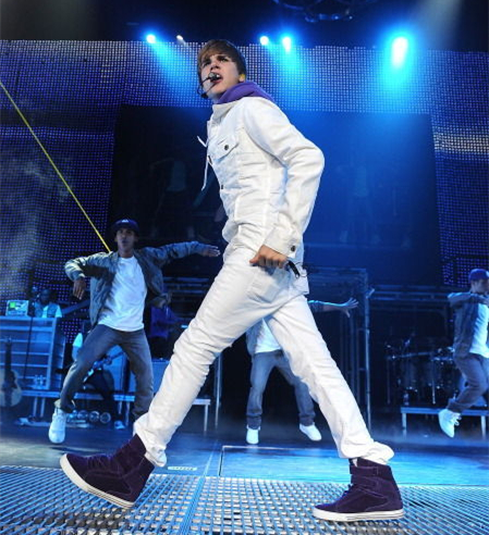 趁我们还年轻的时候,趁我们还年轻合集