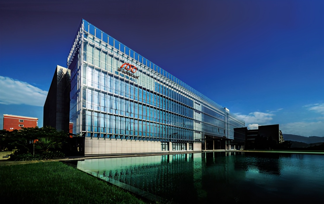 敏华控股‘大家居’航母惊艳深圳展，霸盘市场全面加速