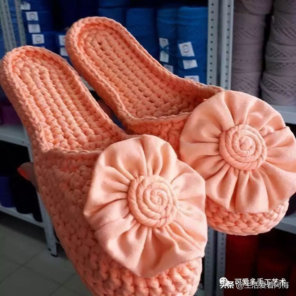 自己用毛线做布拖鞋,用布条线编拖鞋