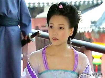 至尊红颜里演哪个女二号,至尊红颜里面的老戏骨