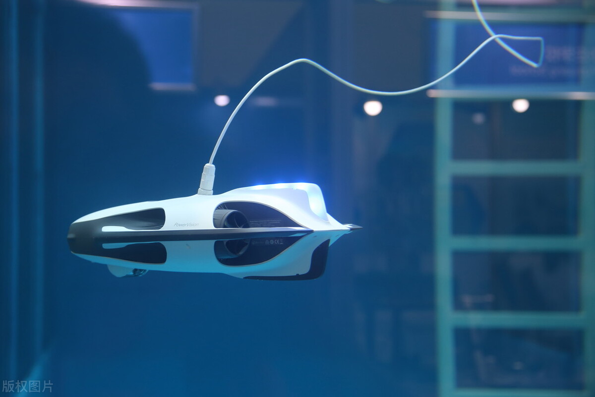 南极终极秘密4000米冰层下的天线,南极神秘的秘密