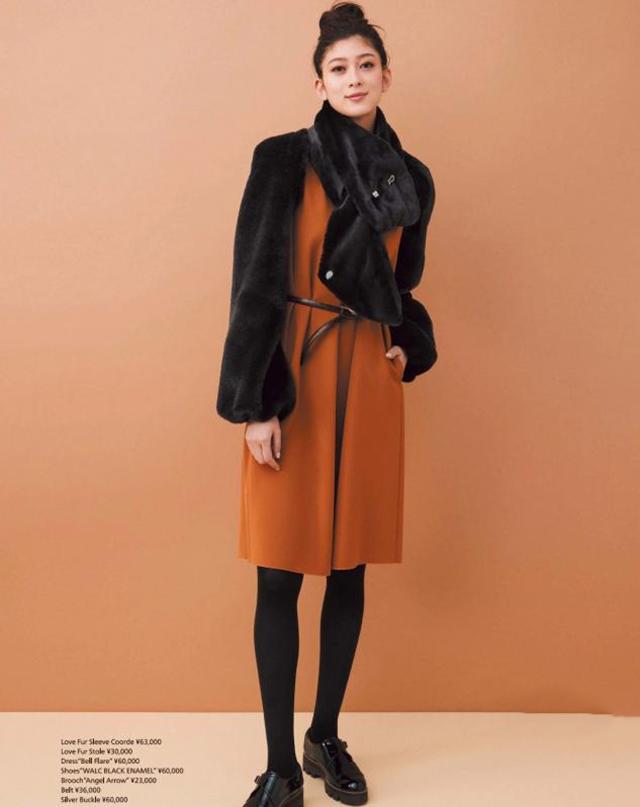 戴围巾脖子瘆得慌咋整,戴围巾的六种系法