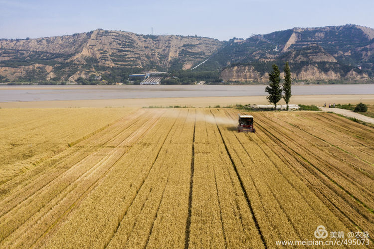豫西老家放飞机，空中看黄河美景