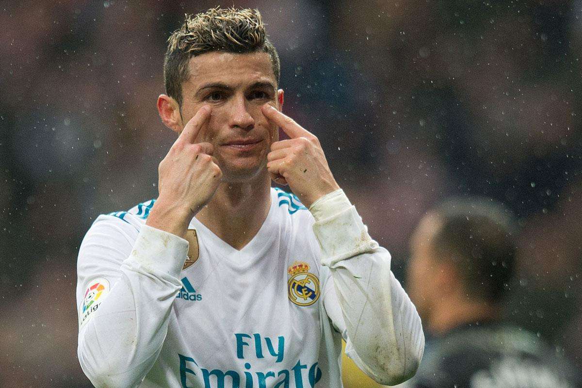 足球假球分析,足球比赛中的假球是怎么被发现的