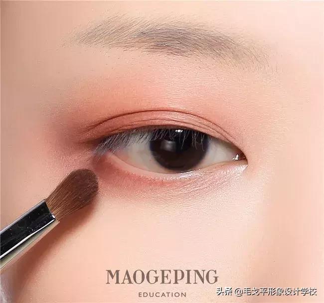 放大双眼眼妆单眼皮怎么画,简单画眼妆教程视频大全