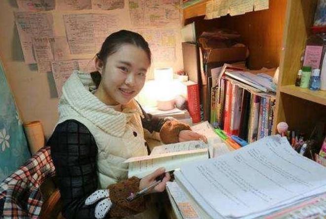 语文成绩好的学生往往有3个特征,语文基础差学生如何提高成绩