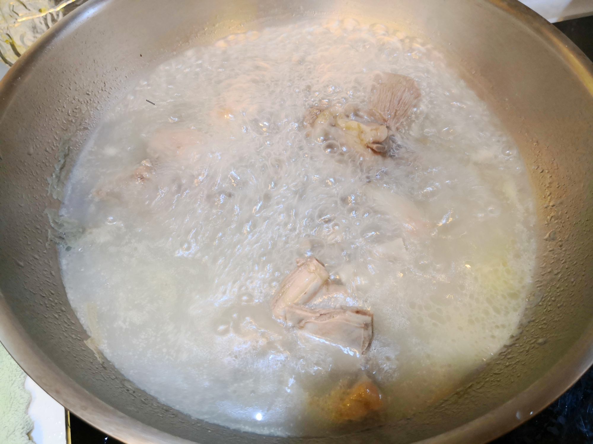 放假回家就给妈妈做三菜一汤,婆婆做的一家五口晚餐四菜一汤