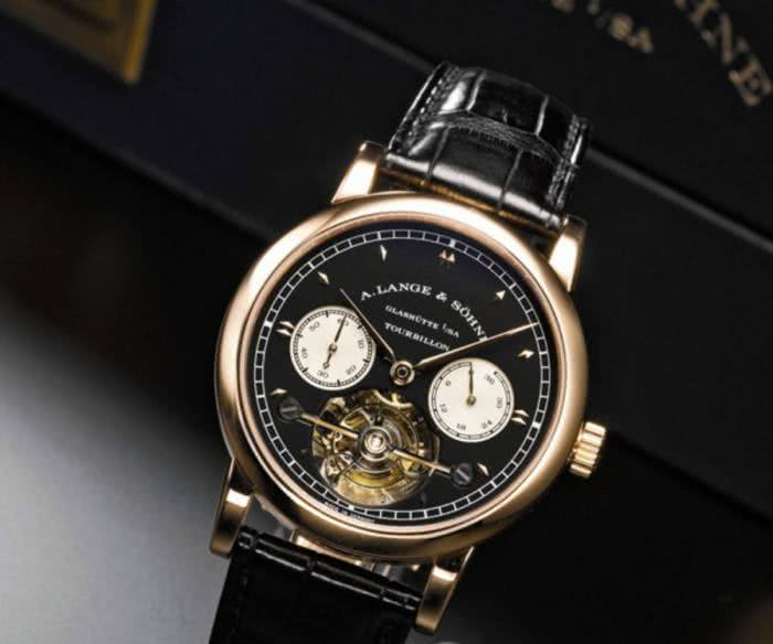 朗格划痕,朗格手表维修售后保养点