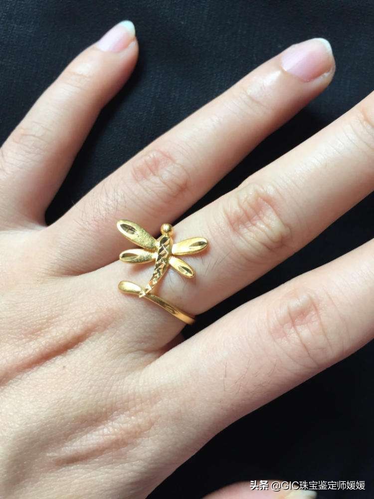 黄金首饰戴久了重量会减轻吗,黄金首饰必须要有克重吗