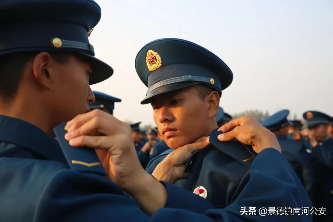 *榴弹手**投71米、双杠臂屈伸108个,这届新兵太猛了!