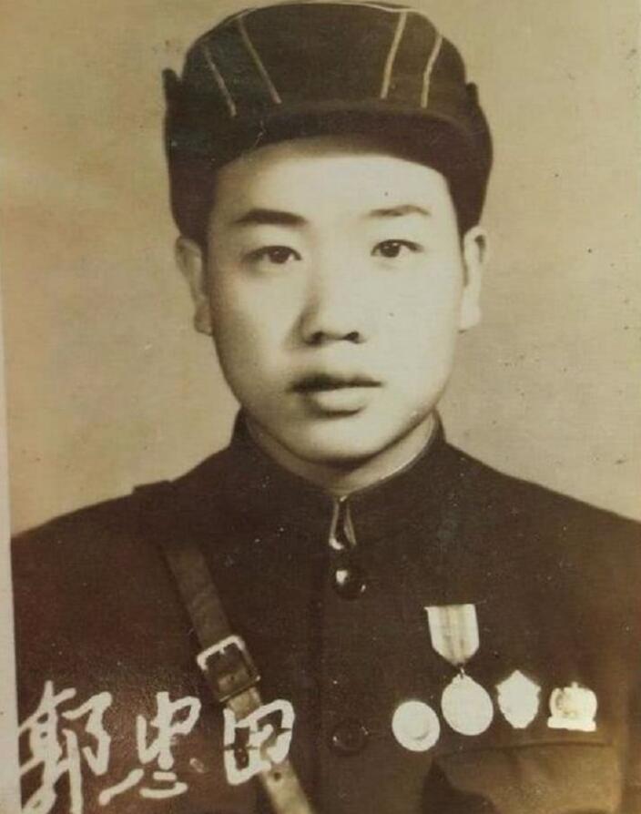 中国*队军**一个排*伤杀**美军215人，自己零伤亡，这仗到底怎么打的？