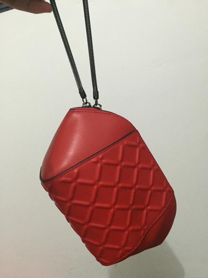 小ck为什么不是真皮还那么贵,小ck都有哪些款式