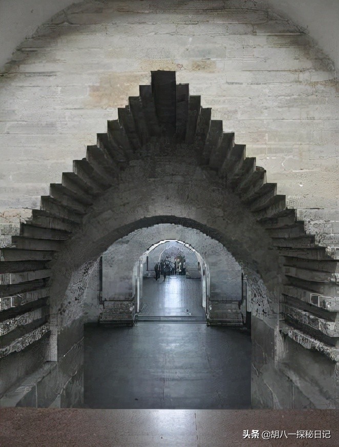 考古发现明朝皇帝帽,明朝出土皇帝戴的帽子