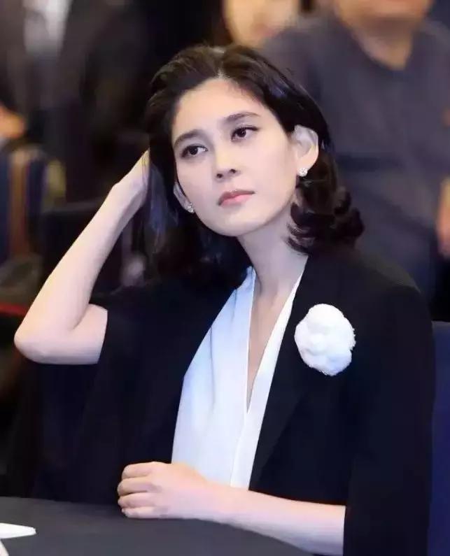 凤凰男离婚敲诈,凤凰男的婚姻结局解气