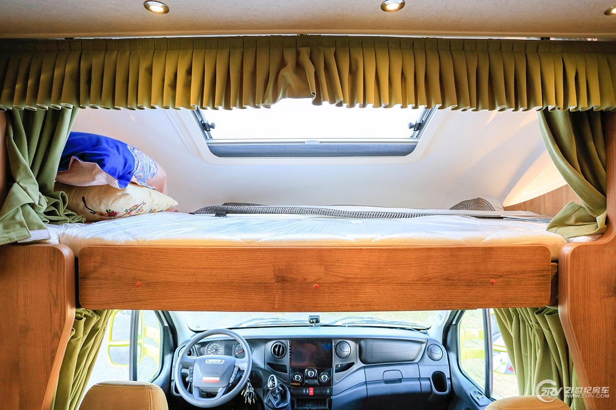 自行式房车c型空调每天要多少电,空调开一晚上耗电测评