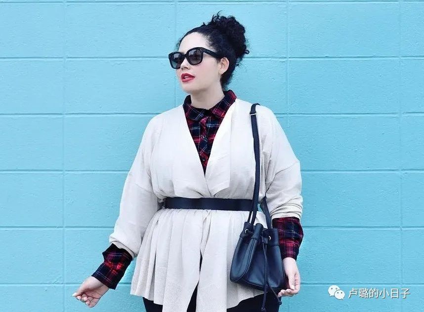 微胖遮肉显瘦,胖妹子看过来教你一招显瘦又百搭