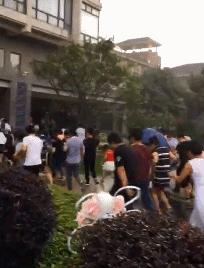 山海经中以乳为目以脐为口的怪物,山海经搞笑图片