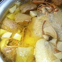 猴头菇竹荪虫草花莲子汤,猴头菇竹荪虫草花虾仁