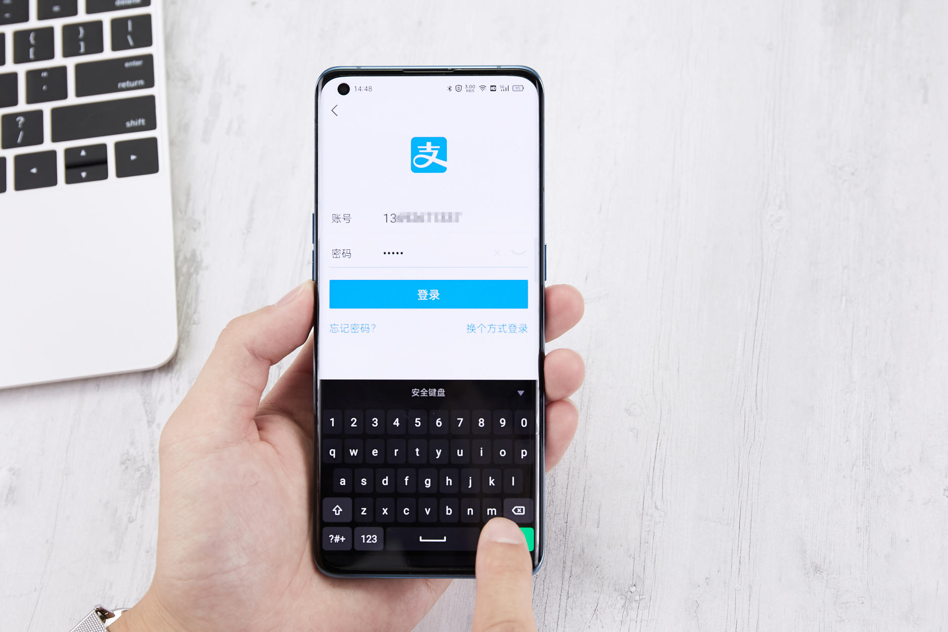 oppo手机被偷怎样远程修改密码,oppo怎么锁定被盗手机