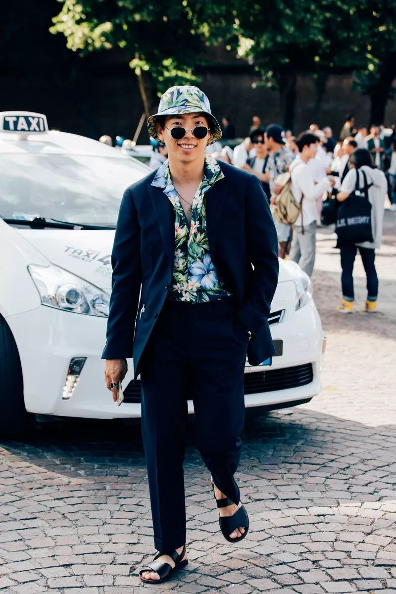 夏威夷衬衫搭配夏日,夏威夷衬衫夏日风