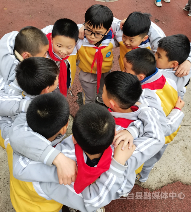 潼川二小足球赛,潼川中学2021冬季运动会