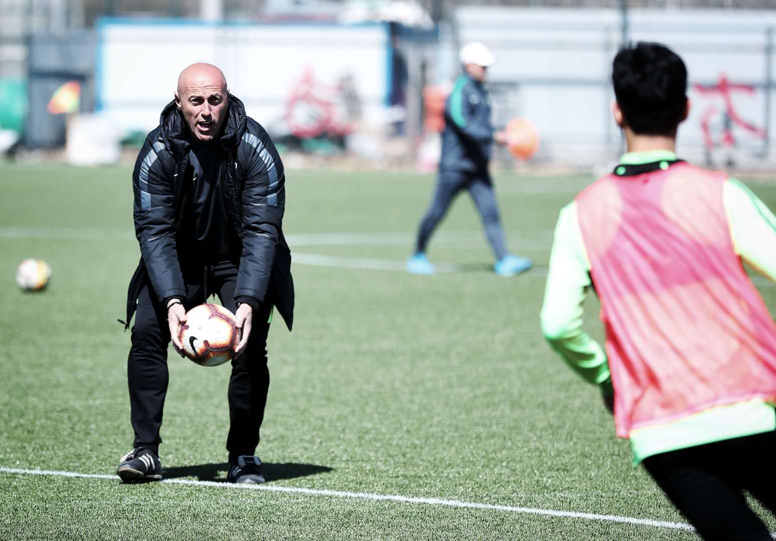 扬科维奇最新集训名单,扬科维奇山东泰山对北京国安