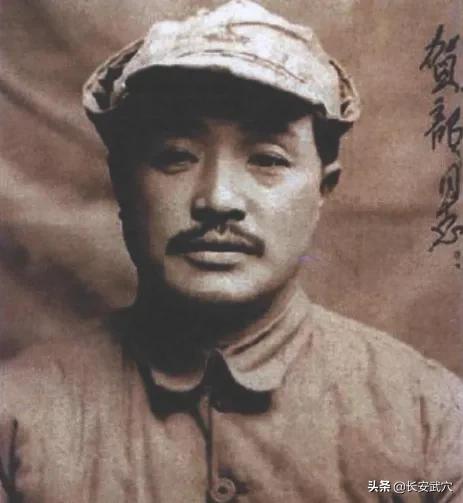 *德朱**位列元帅之首,可授衔证书却不是001号,001号究竟给了谁?