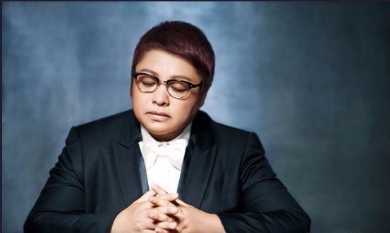 49岁韩红现在状况,48岁韩红近况如何