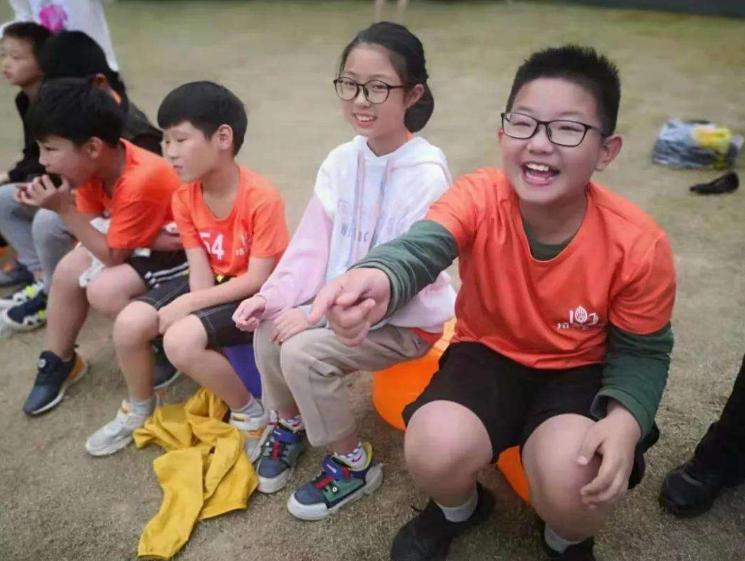 孩子被嘲笑应该怎么心理疏导,孩子被嘲笑该如何处理