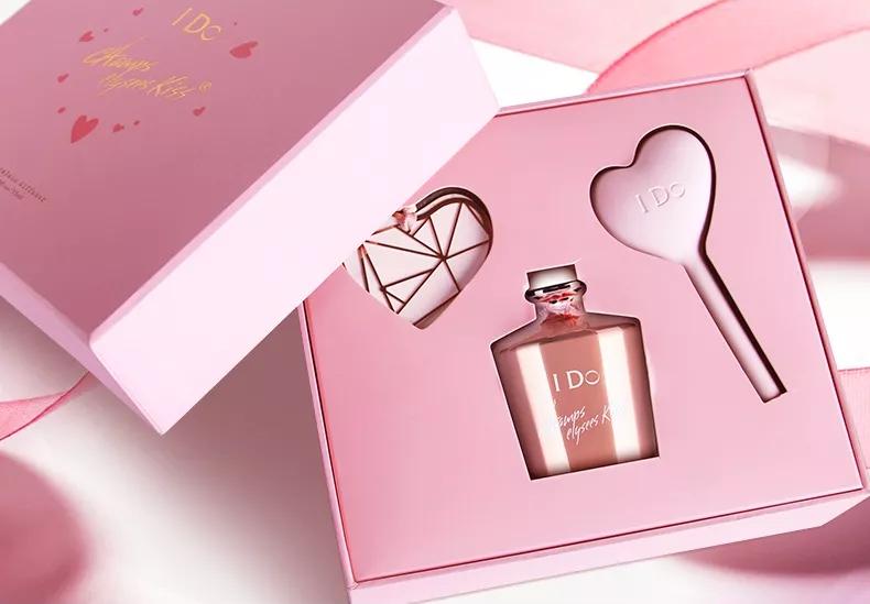 情人节礼物推荐送给女友10件套,情人节送男朋友礼物排行榜前十名