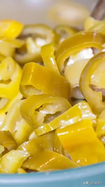 建政路柳州螺蛳粉,半夜两点还开的柳州螺蛳粉