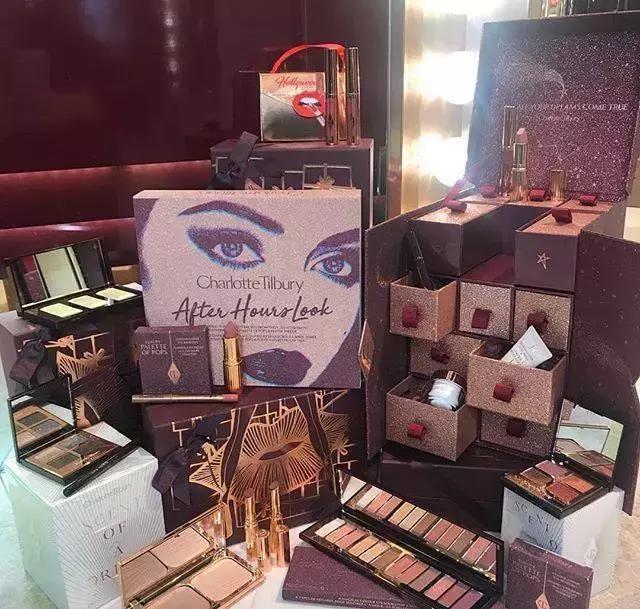 鍦h癁闄愬畾濂楄缇庡埌閫嗗ぉ,鍦h癁鏉ヤ复缇庡埌閫嗗ぉ鐨勫皬濂楄