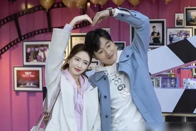 煲剧大赏——从《玉》到《奔腾年代》到《小》到《爱》中的佟大为