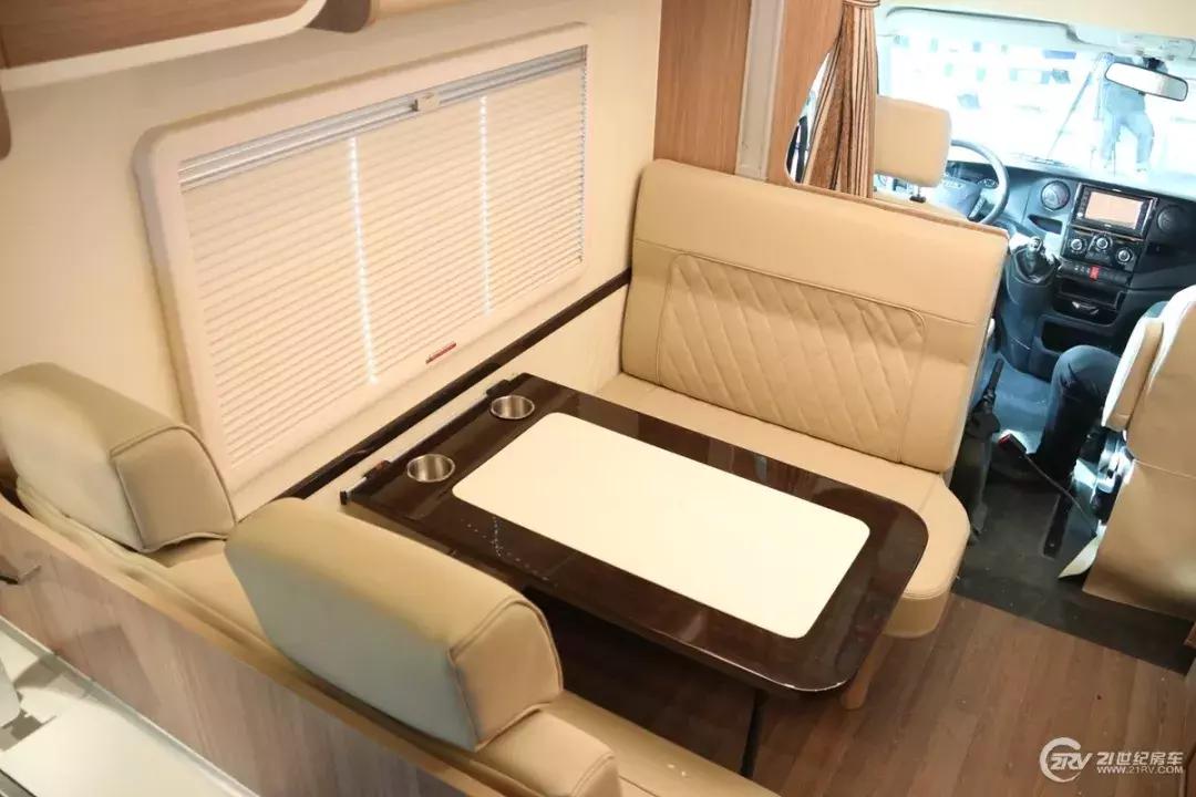 能过限高杆的房车,能过限高的进口房车