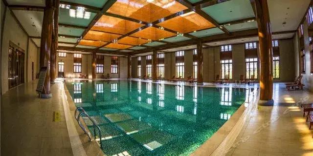 华山周边旅游攻略夏天,华山旁边有温泉