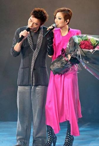 许志安郑秀文回应出轨事件,郑秀文怎么回应许志安出轨