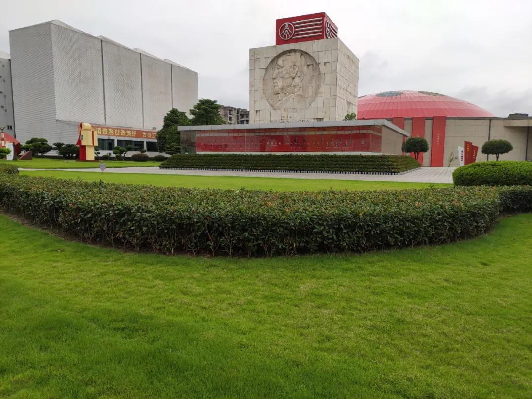 五粮液创始人邓子均传奇人生及后人的源宗“邓公液”