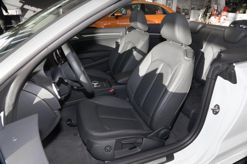 22款奥迪a3的中配与高配如何选择,18款奥迪a3最高配的介绍