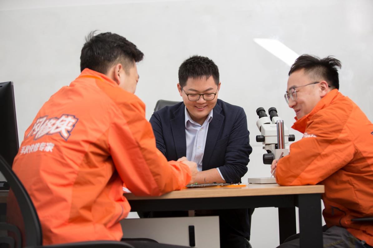 闪修侠手机上门维修,闪修侠手机怎么维修省钱