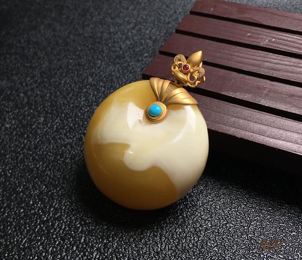 顶级老花蜡图片大全,蜜蜡花蜡贵还是老蜡贵