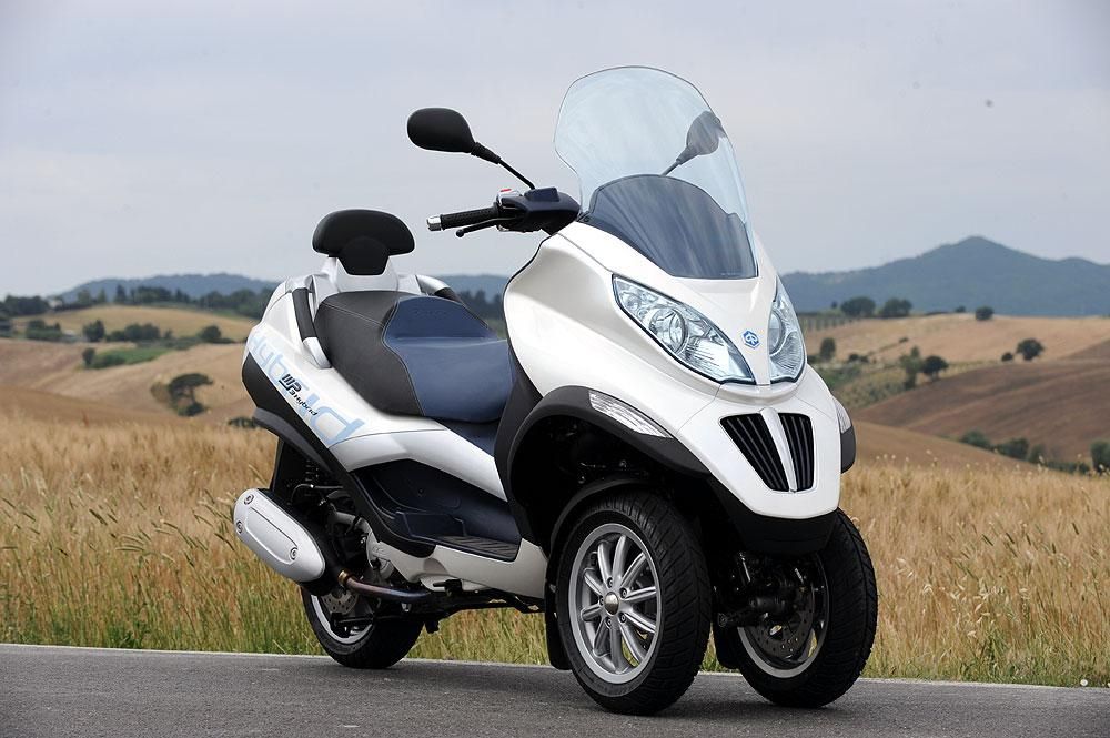 宝马金河星全封闭三轮摩托车,宝马摩托车k1800gt正三轮