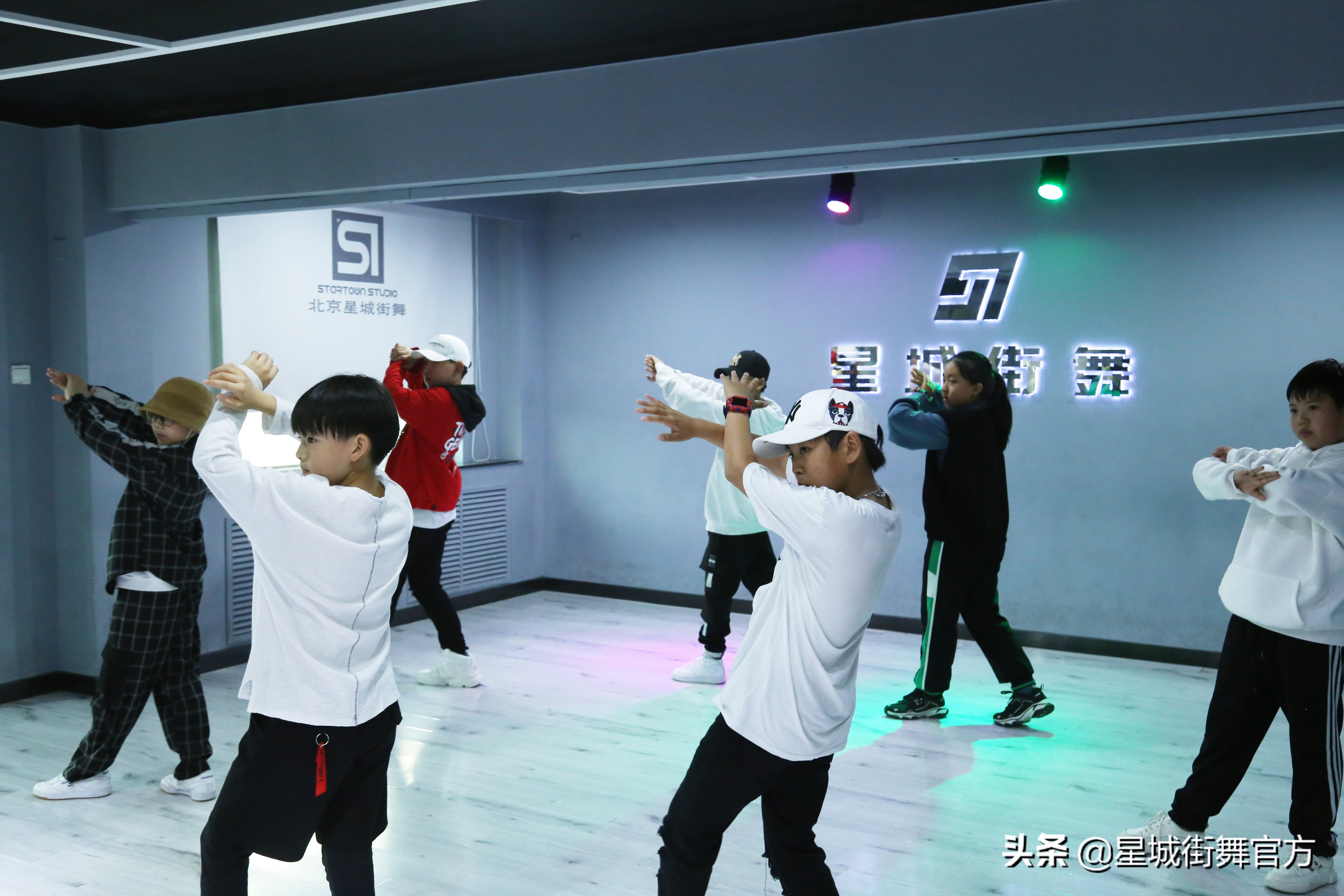 街舞种类8种怎么读,少儿街舞种类