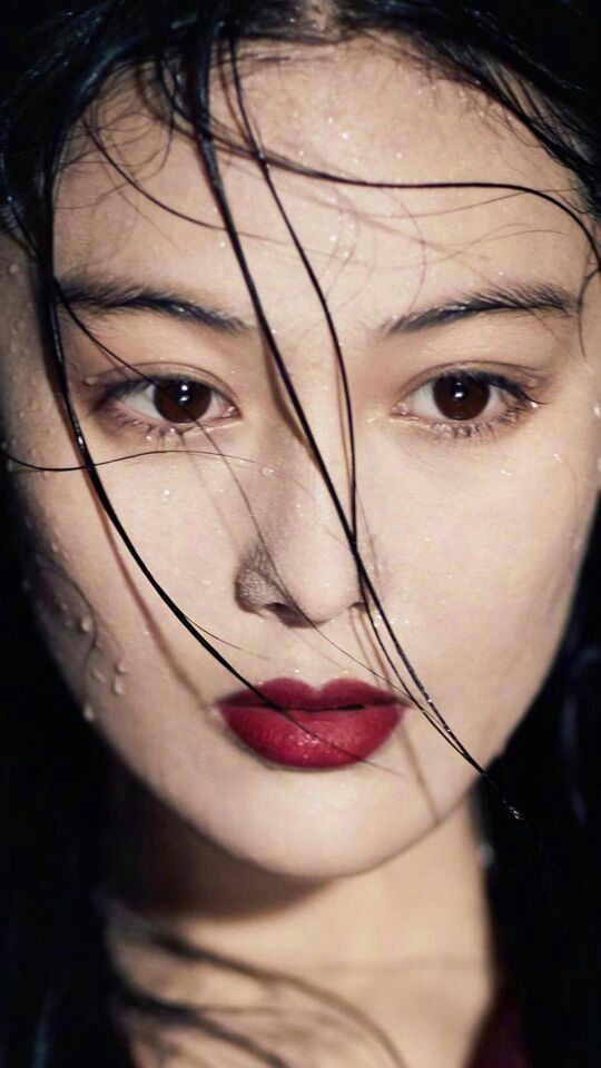 张馨予野性又霸气,张馨予惊艳写真照高清大图