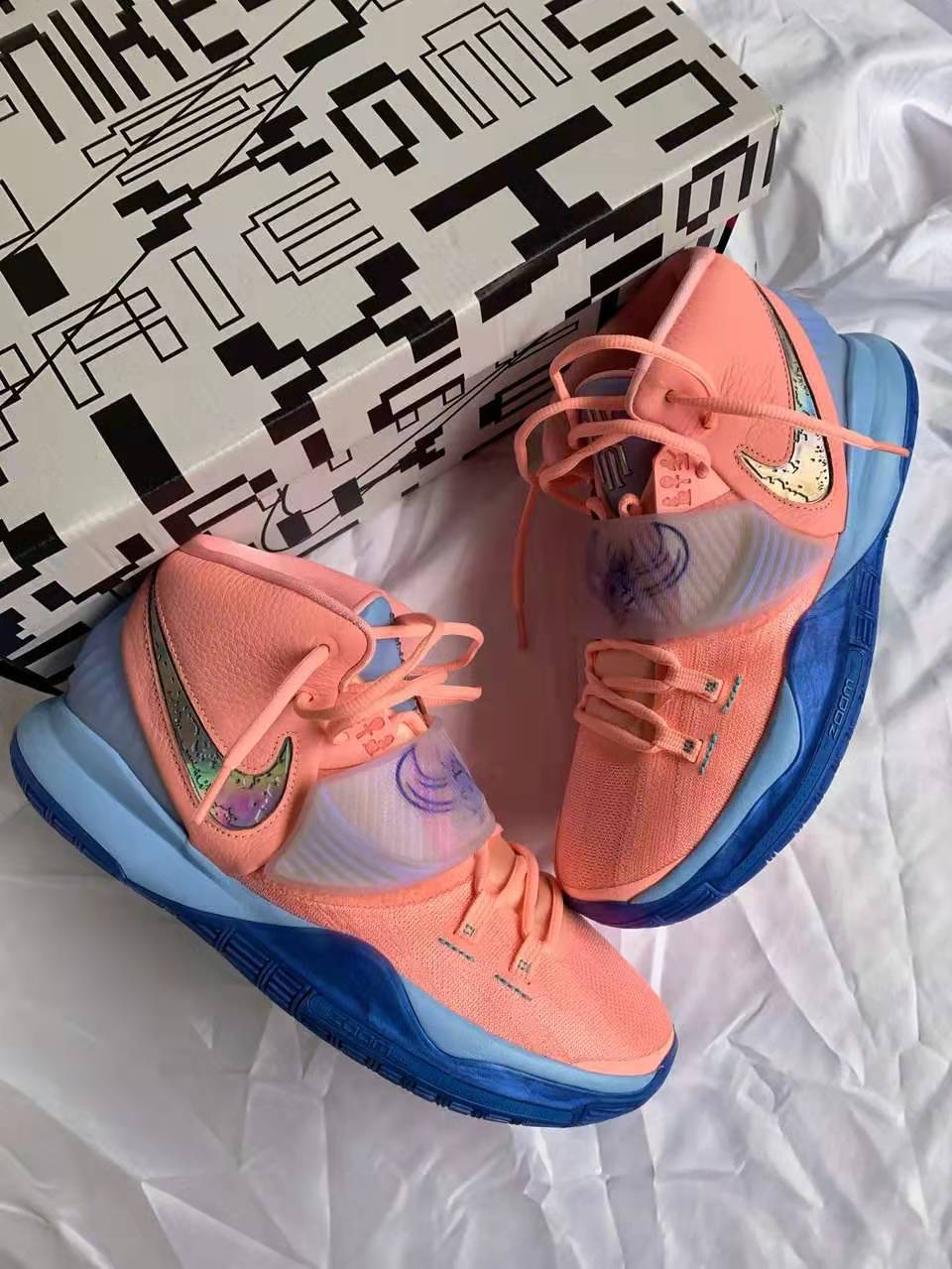 nikekyrie7黑红配色,nikekyrie6粉蓝色瑕疵