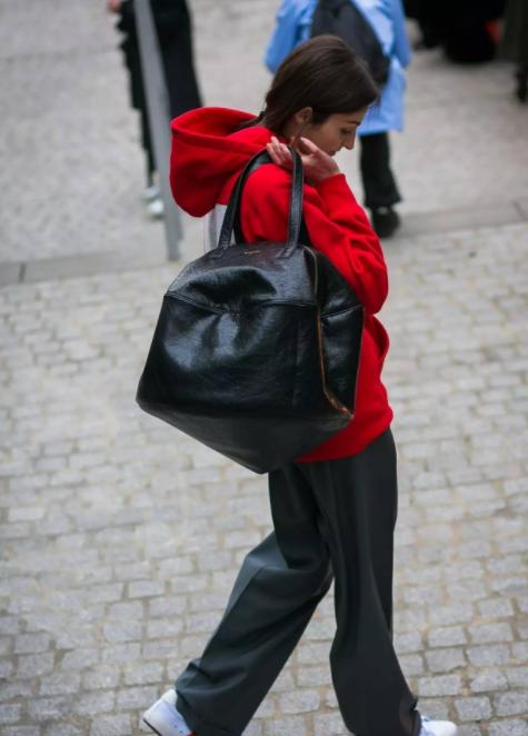 涓佺湡璧扮孩鏃ユ湰瑙嗛,涓佺湡璧扮孩鍥藉瑙嗛